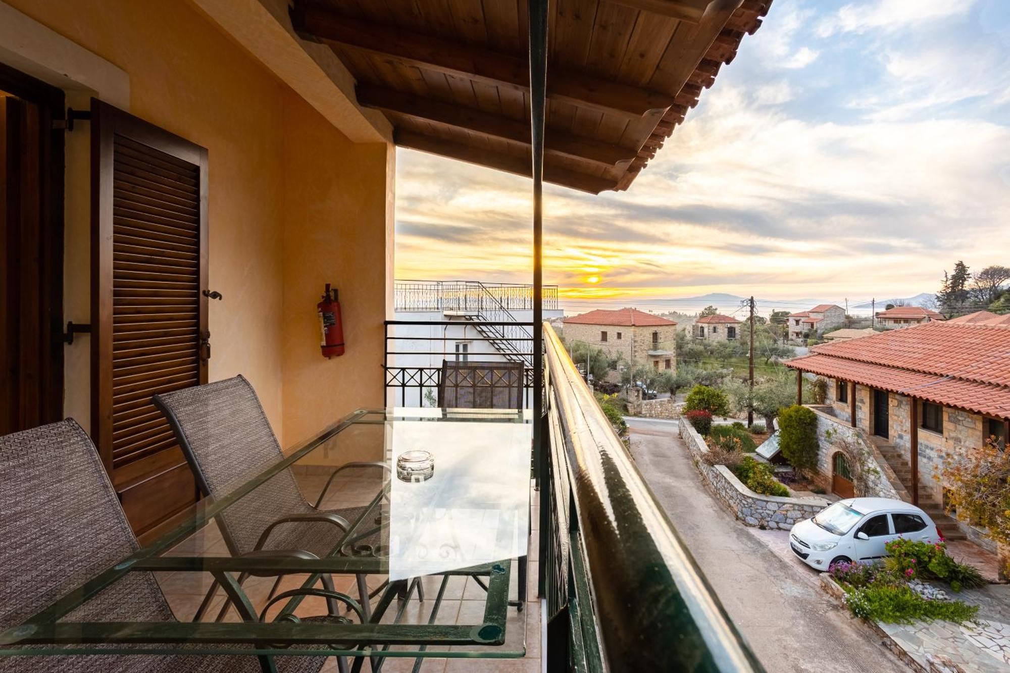 Stoupa Serene Nests - Spitiko Getaway Exterior foto